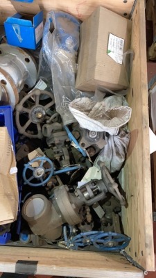 Box of various assorted valves as lotted - 5