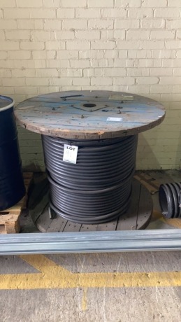 Cable drum