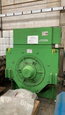 Stamford 2700kVA alternator - 4