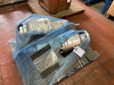 Pallet of 2 consolidated valves