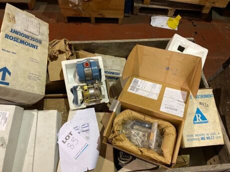 Assorted box of rose mount & swagelok equipment as lotted